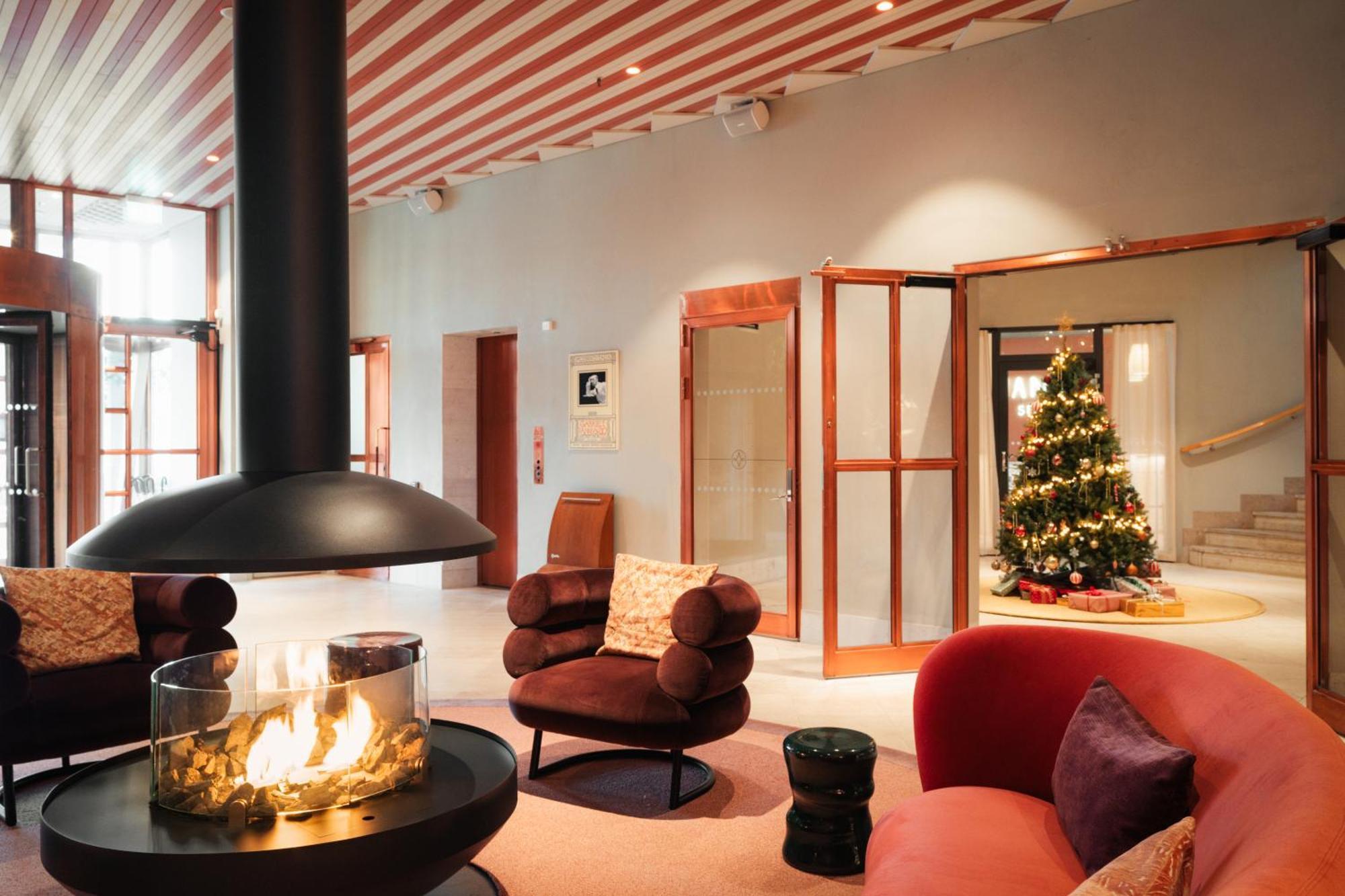 Ad Astra By Elite - Hotel, Spa & Resort Södertälje Buitenkant foto